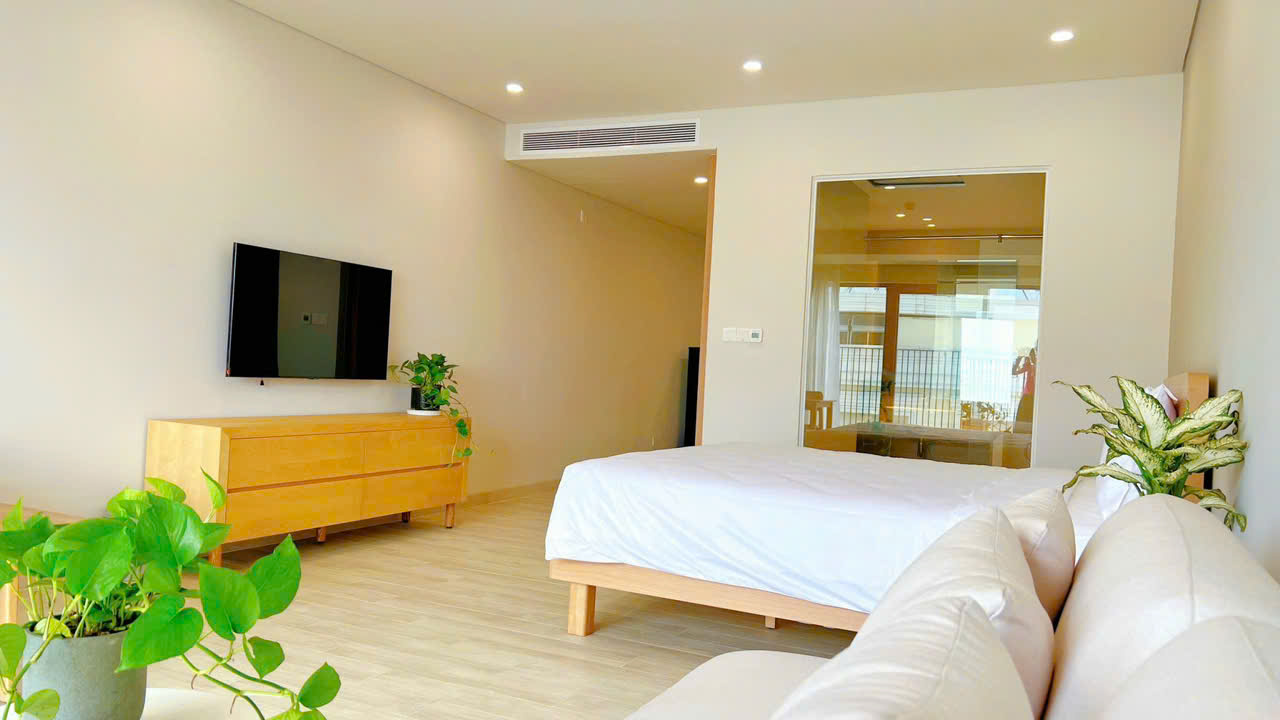 Gold Coast apartment for rent | Studio | High floor | 13 million